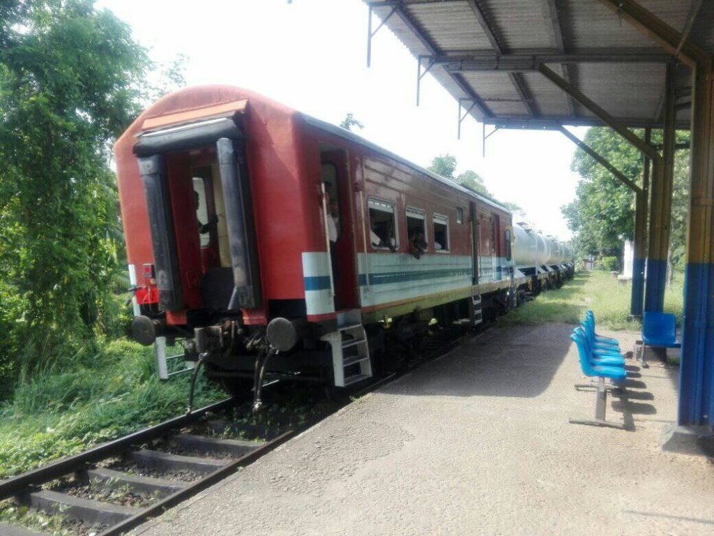 Trial-Run-of-Recently-Imported-Tank-Cars-1