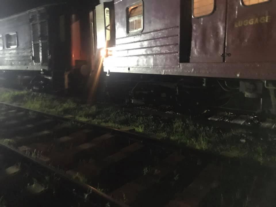 jaffna-night-mail-derailed-1