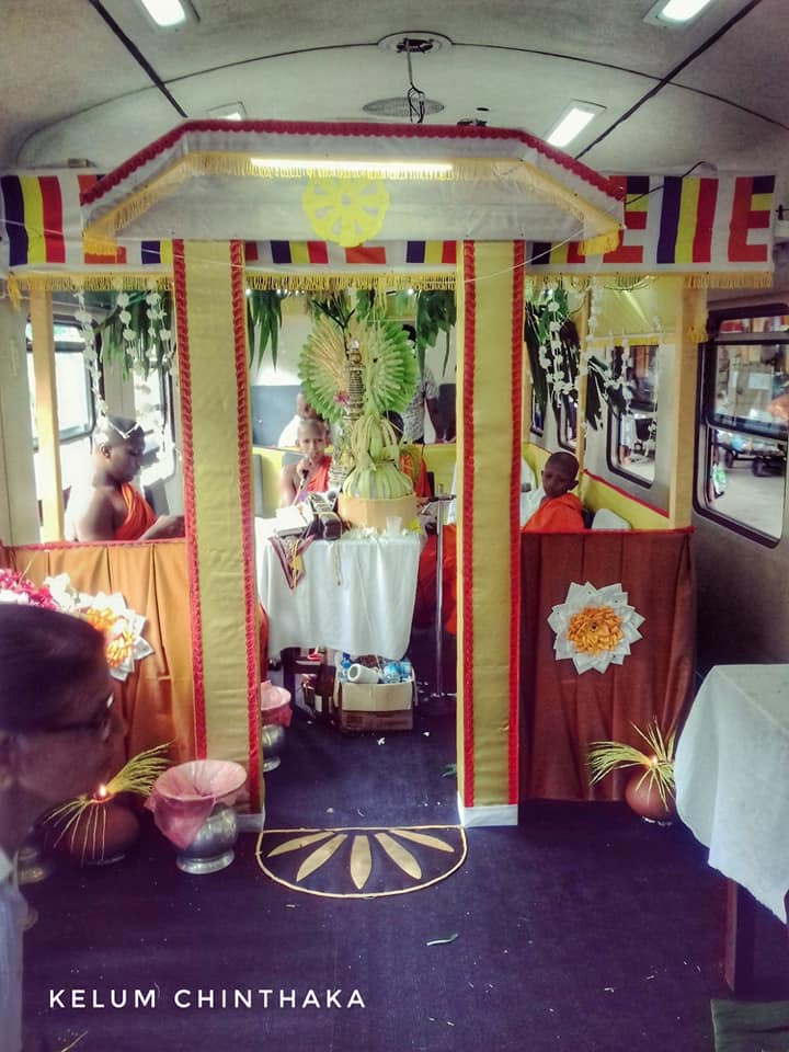 pirith-chanting-train-1